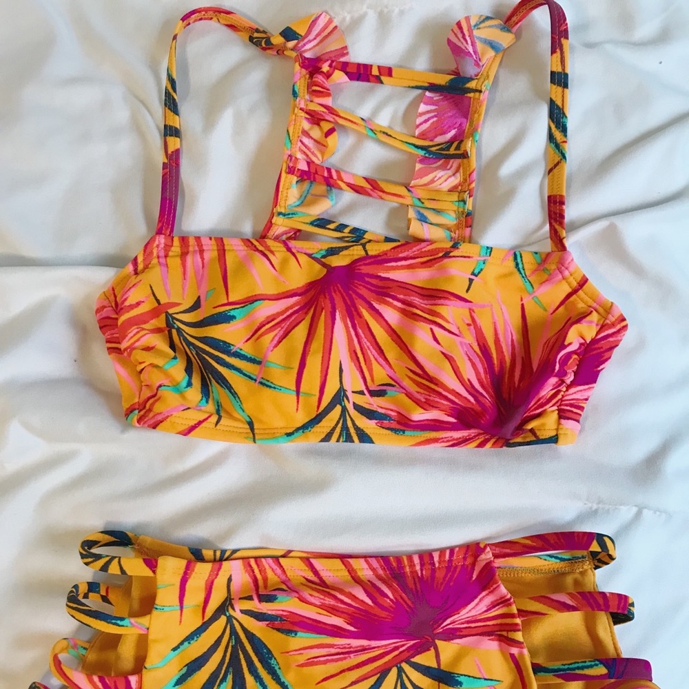 matching bikini set with high waisted bottoms